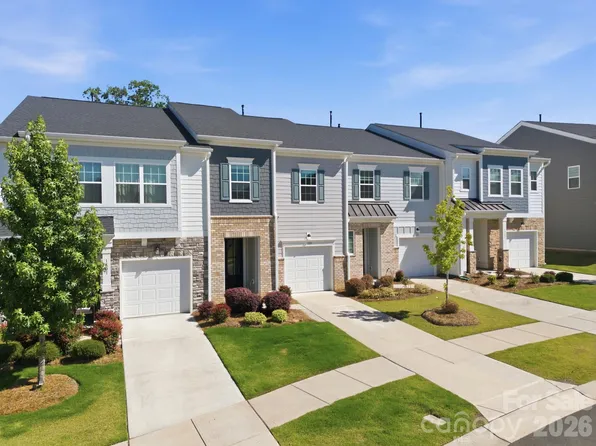 1103 Grays Mill Rd, Charlotte, NC 28215