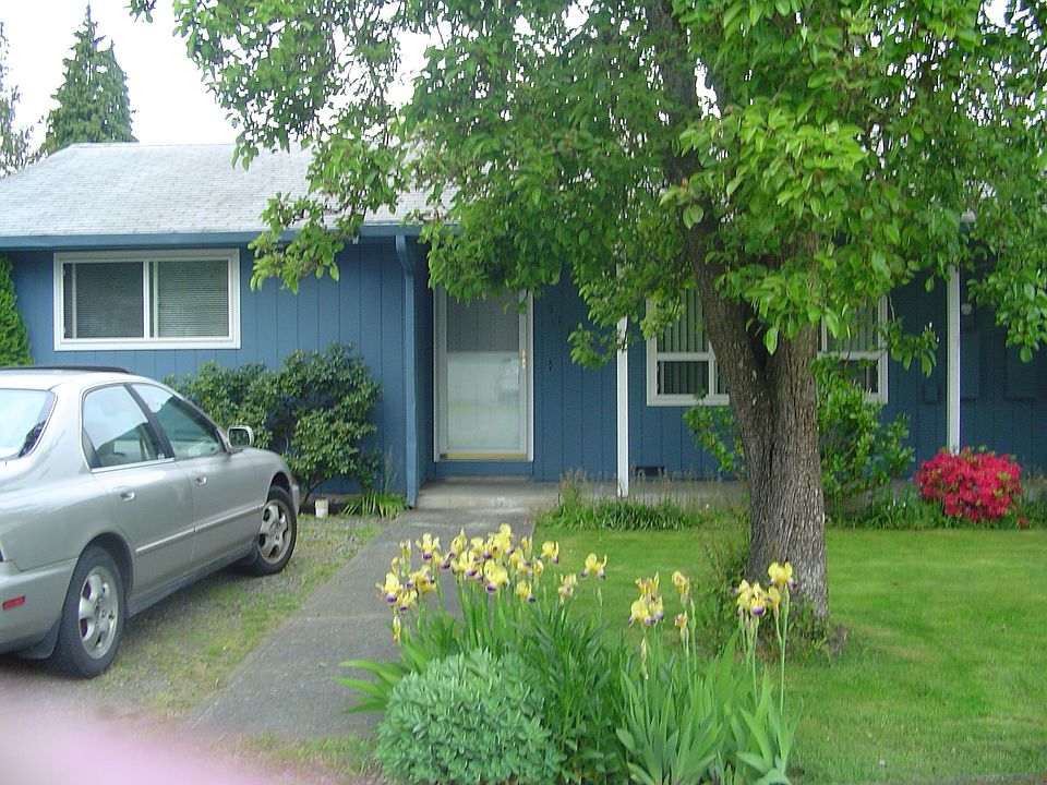 1st image of 514 16th St SE