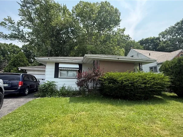 3011 Shirley Rd, Youngstown, OH 44502