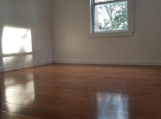 345 S Crystal St, East Stroudsburg, PA 18301