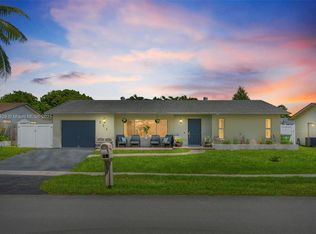 721 NW 98th Ave, Pembroke Pines, FL 33024