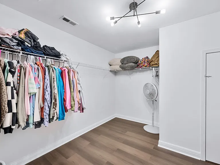 3412 Clegg Dr — Photo 13