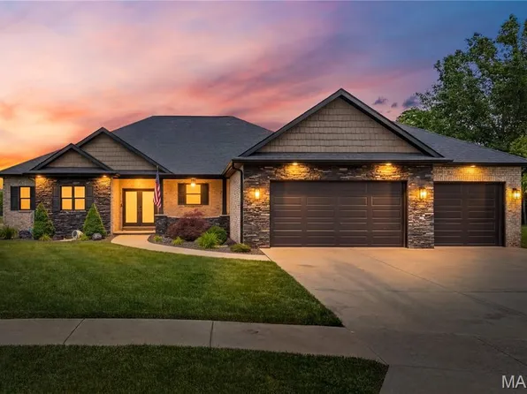 210 Luca James Point, O'Fallon, IL 62269