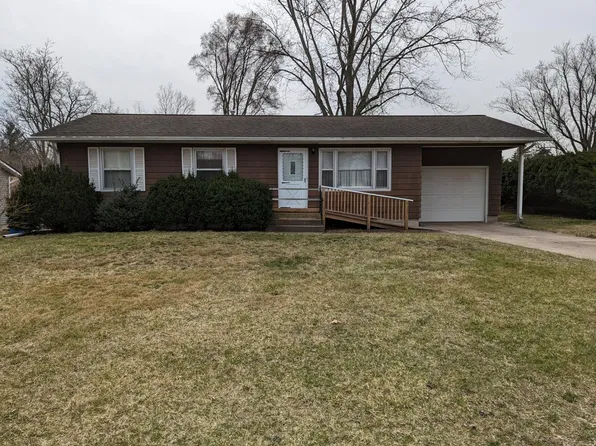 2507 Greenwood Ave, Trail Creek, IN 46360