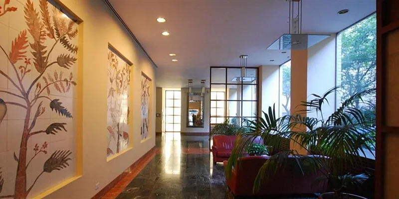 Rented by Corcoran | media 5