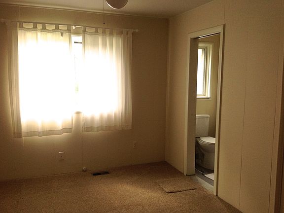 4th image of 31919 Courtland St