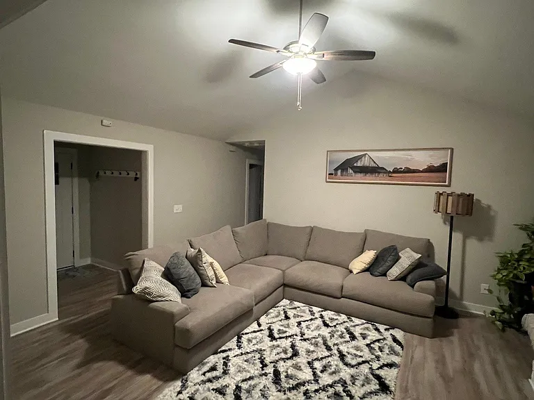 2705 Stageline Dr — Photo 9