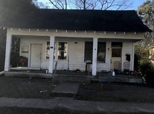 228 S Cherry St, McComb, MS 39648
