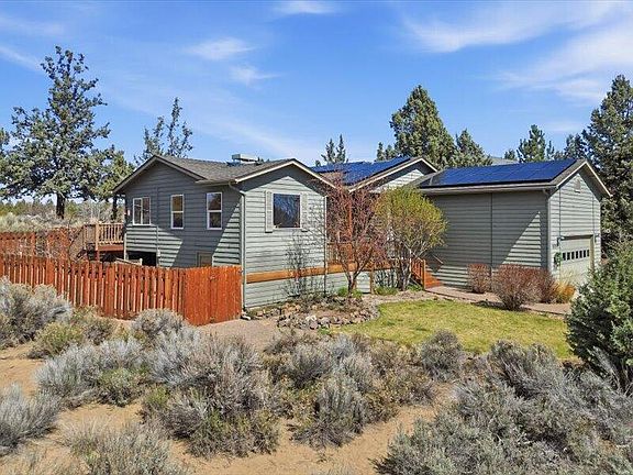 3rd image of 20784 Arago Cir