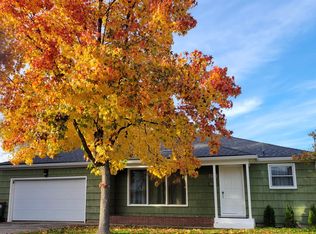 1124 Mount Pitt Ave, Medford, OR