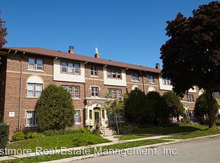 1800 E Olive St APT 3, Shorewood, WI 53211