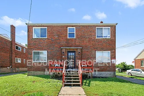 629 Maple Dr Photo 1