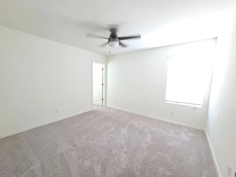 20124 W Palo Verde Dr — Photo 38