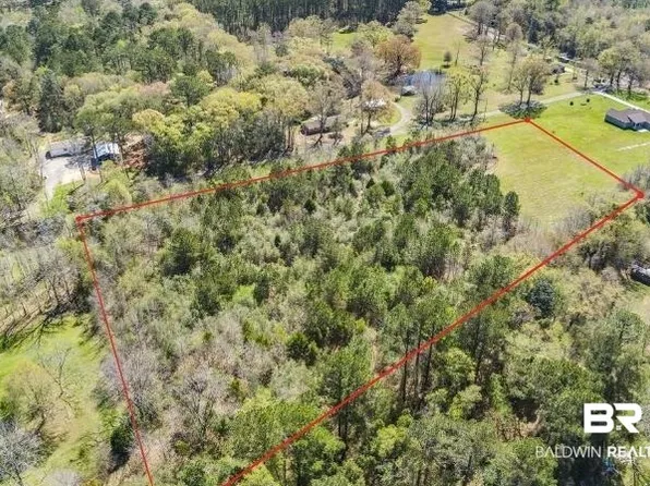 7 Smith Ln, Stapleton, AL 36578
