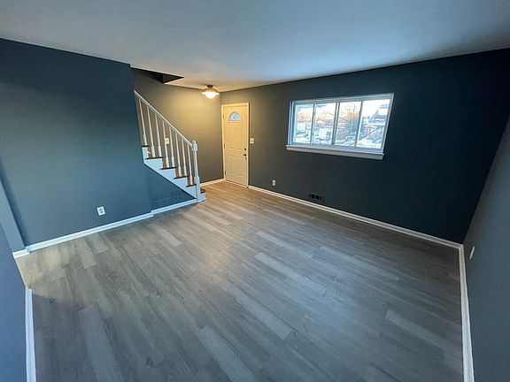 Living Room (Different angle)