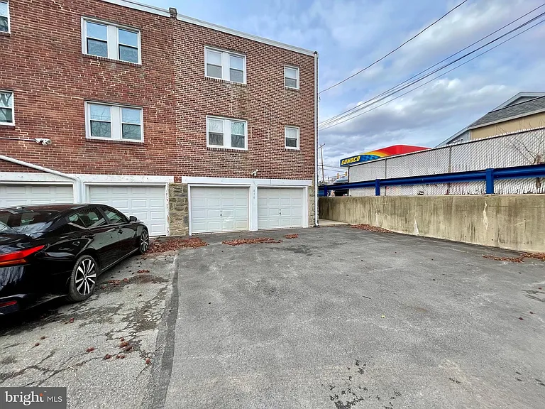 416 E Providence Rd #A — Photo 12