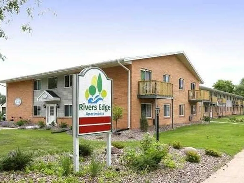 Rivers Edge Apartments