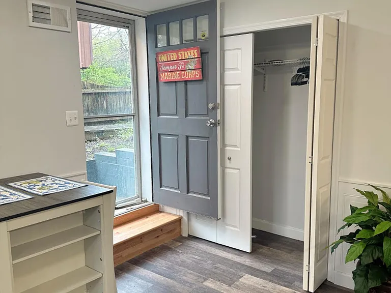 11825 Falls Rd #L101 — Photo 16