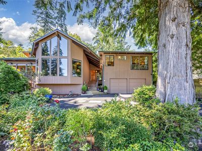 9772 NE Murden Cove Drive, Bainbridge Island, WA, 98110