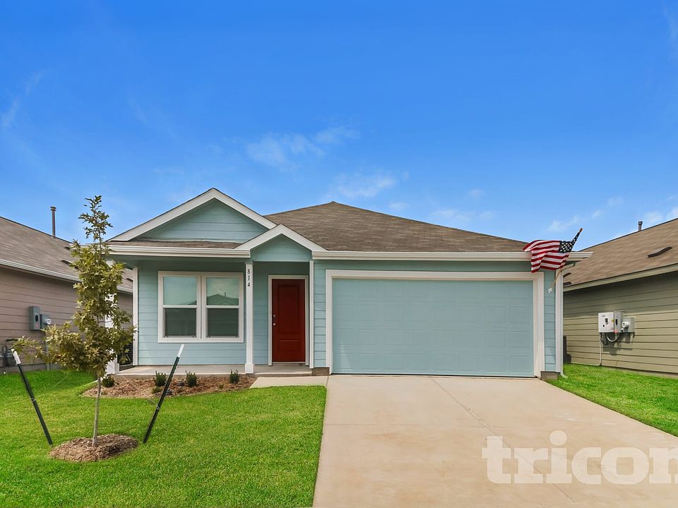 1st image of 814 Ginkgo Way