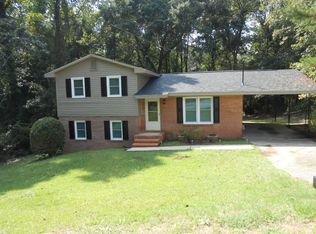 6117 Wanda Cir, Fayetteville, NC 28314