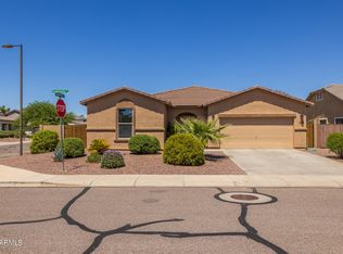 2064 W Sawtooth Way, San Tan Valley, AZ 85144
