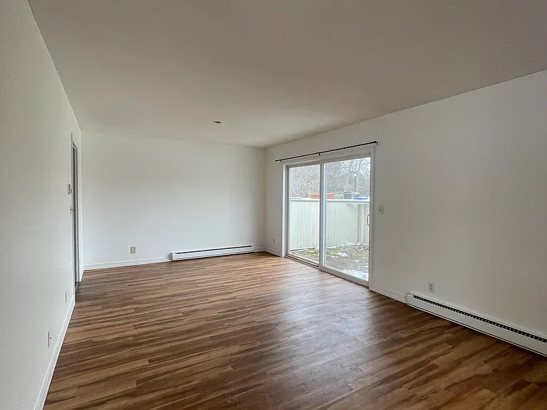254 Ledgewood Cir #103 — Photo 7