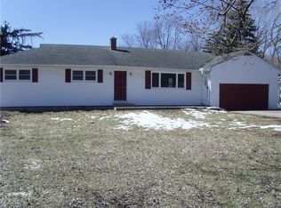 612 Hopkins Rd, Buffalo, NY 14221