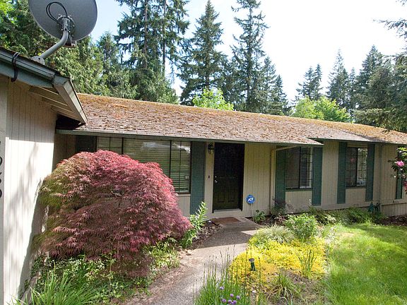 2nd image of 19801 NE 178th St
