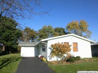 56 Clay Cir, Brick, NJ 08724