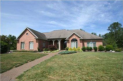 1st image of 9910 Oglesby Dr