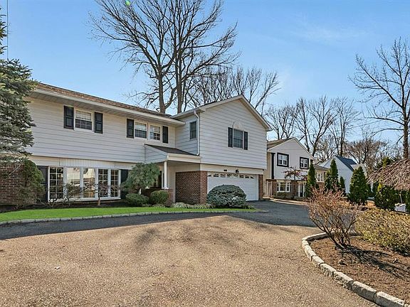 3rd image of 460 New Bridge Rd