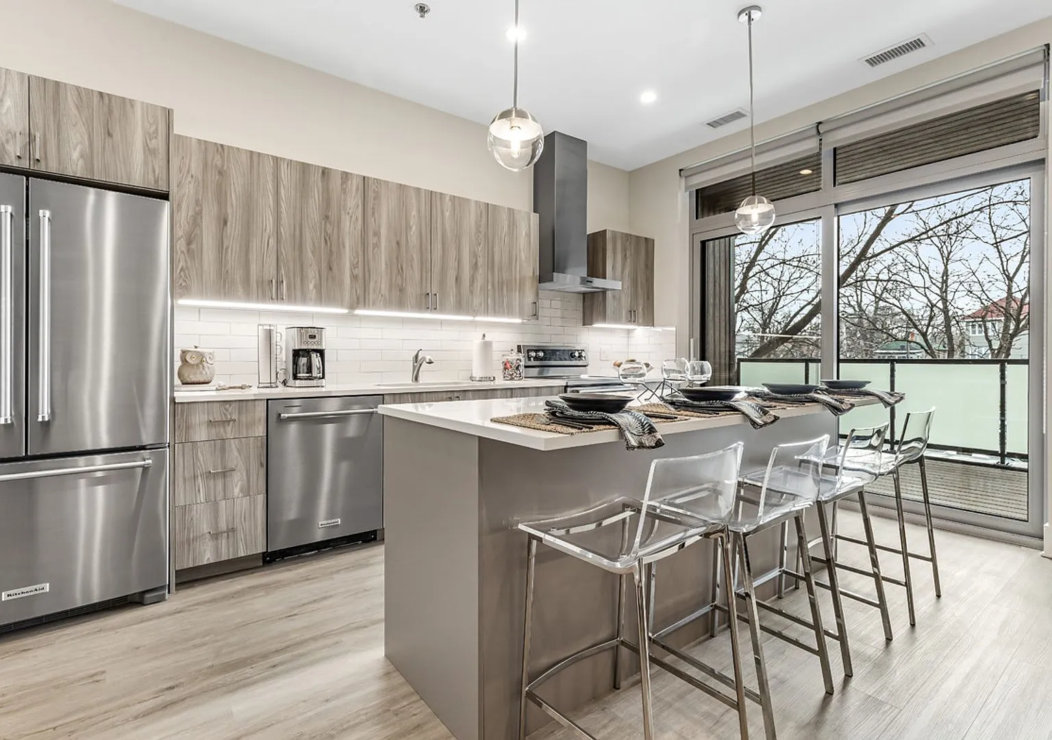 435 Madison Street — Photo 3