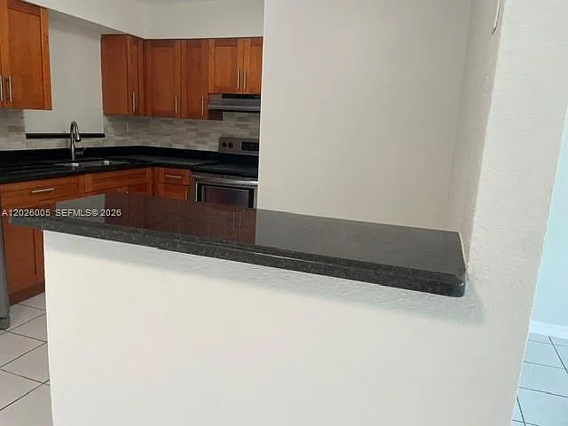 7700 SW 137th Ct — Photo 5