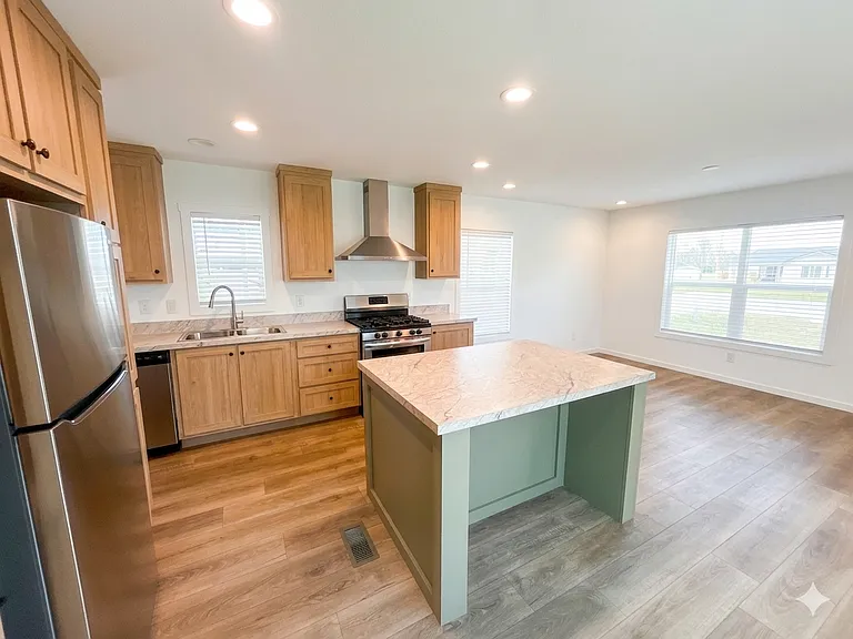 2627 S Lamb Blvd #233 — Photo 5