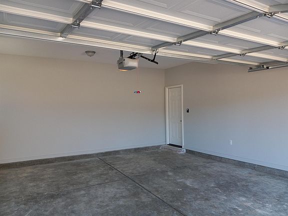 5th image of 420 Burton Place Dr
