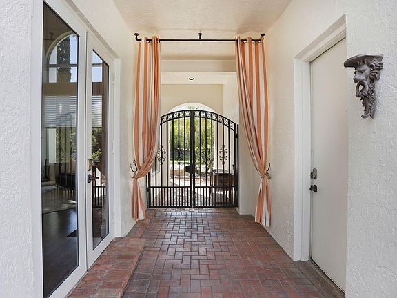 2nd image of 375 SW 16th St