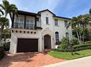 460 Surfside Ln, Juno Beach, FL 33408