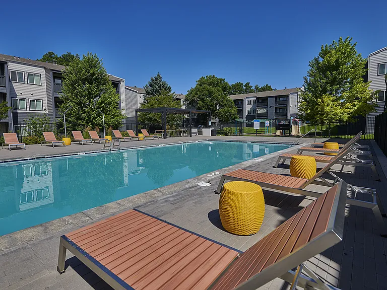 Park Place on 92nd Apartments — Photo 3