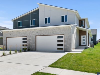 10631 Shore Front Dr, Lincoln, NE, 68527