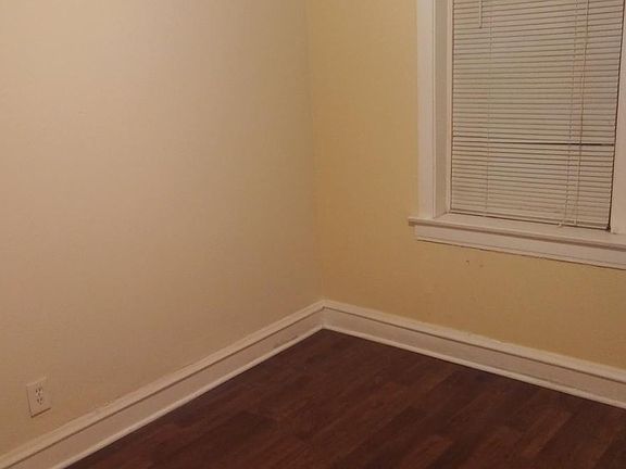 2nd image of 2604 W 60th St #1