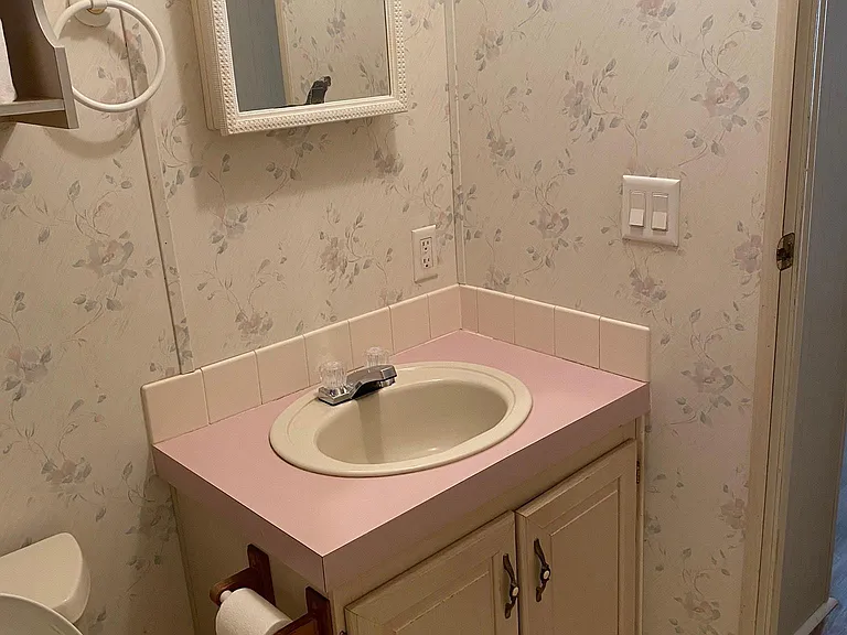 7104 Lady Hawk Ln — Photo 35