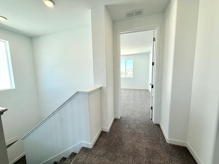 809 Canoe Ct — Photo 27