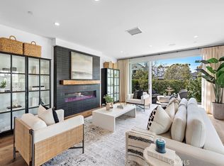 520 Acacia Ave, Corona Del Mar, CA 92625