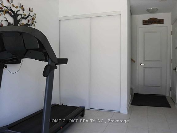 5th image of 34 Engel St