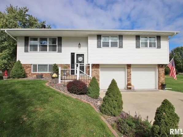 7803 W Hideaway Ct, Mapleton, IL 61547