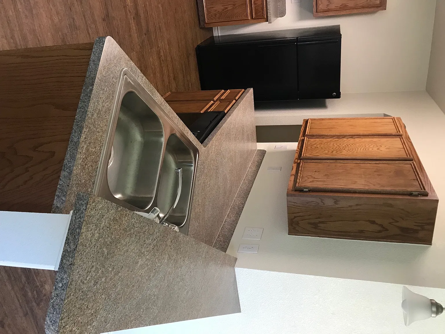 902 Lasso Drive - A — Photo 4