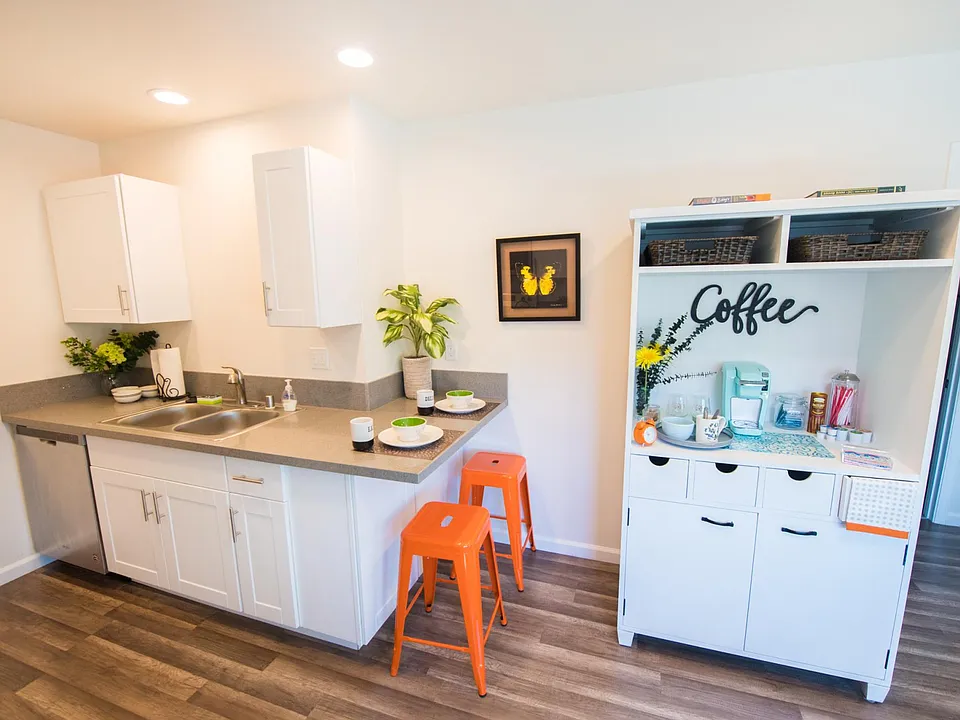 Kitchen Peninsula