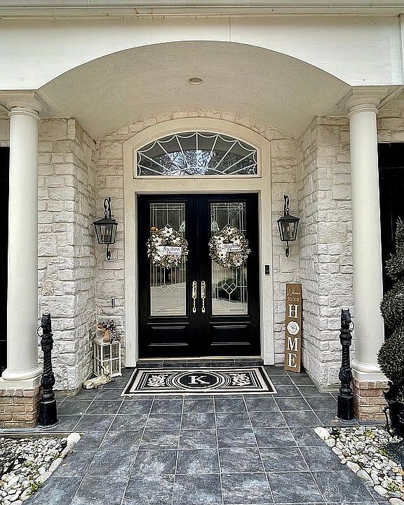 1st image of 7417 Teaswood Dr