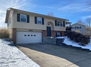 51278 Burrwood Dr, Saint Clairsville, OH